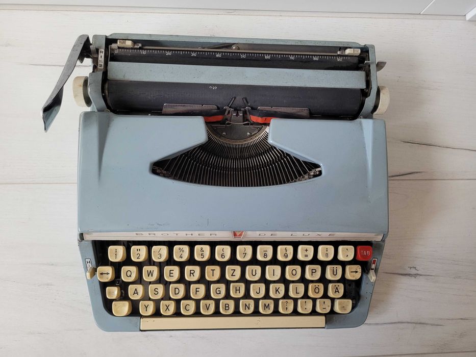 Maszyna do pisania Brother De Luxe