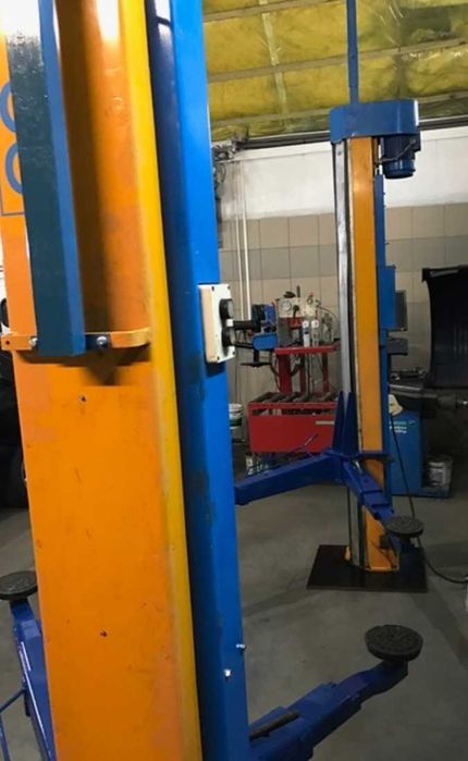 Podnośnik Dwukolumnowy Romeico H231. 3000kg 3 T Faktura Niemiecki