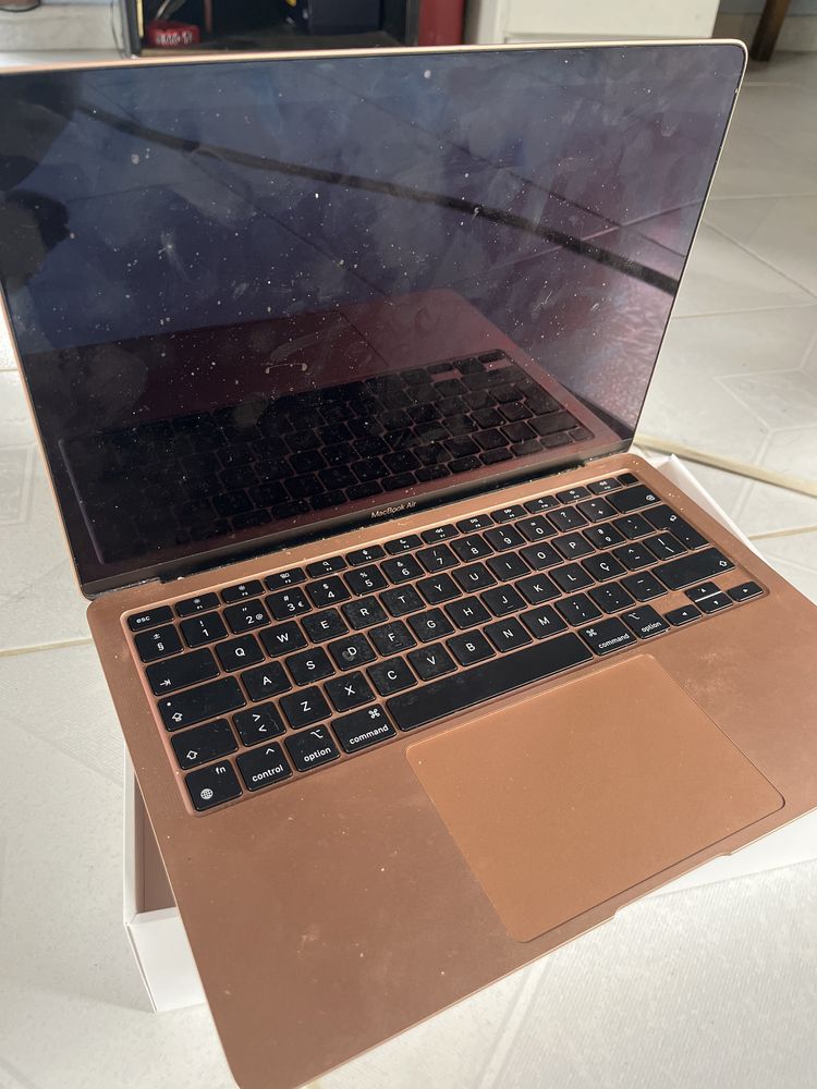 Macbook Air 13” M1