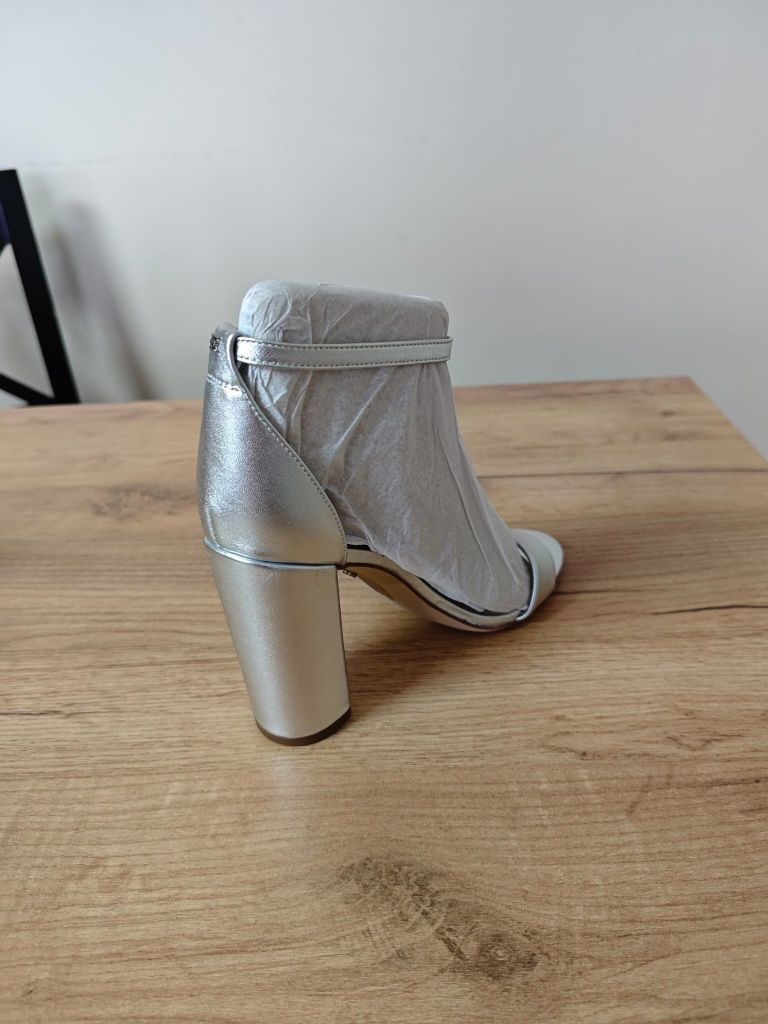 Nowe Sandały, na słupku, srebrne, Galaxy, Sam Edelman,