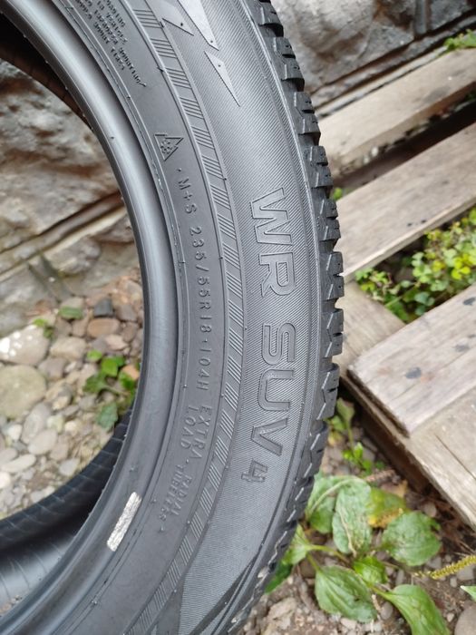 Шини зимові 235-55-18 Nokian WR SUV з Німечини