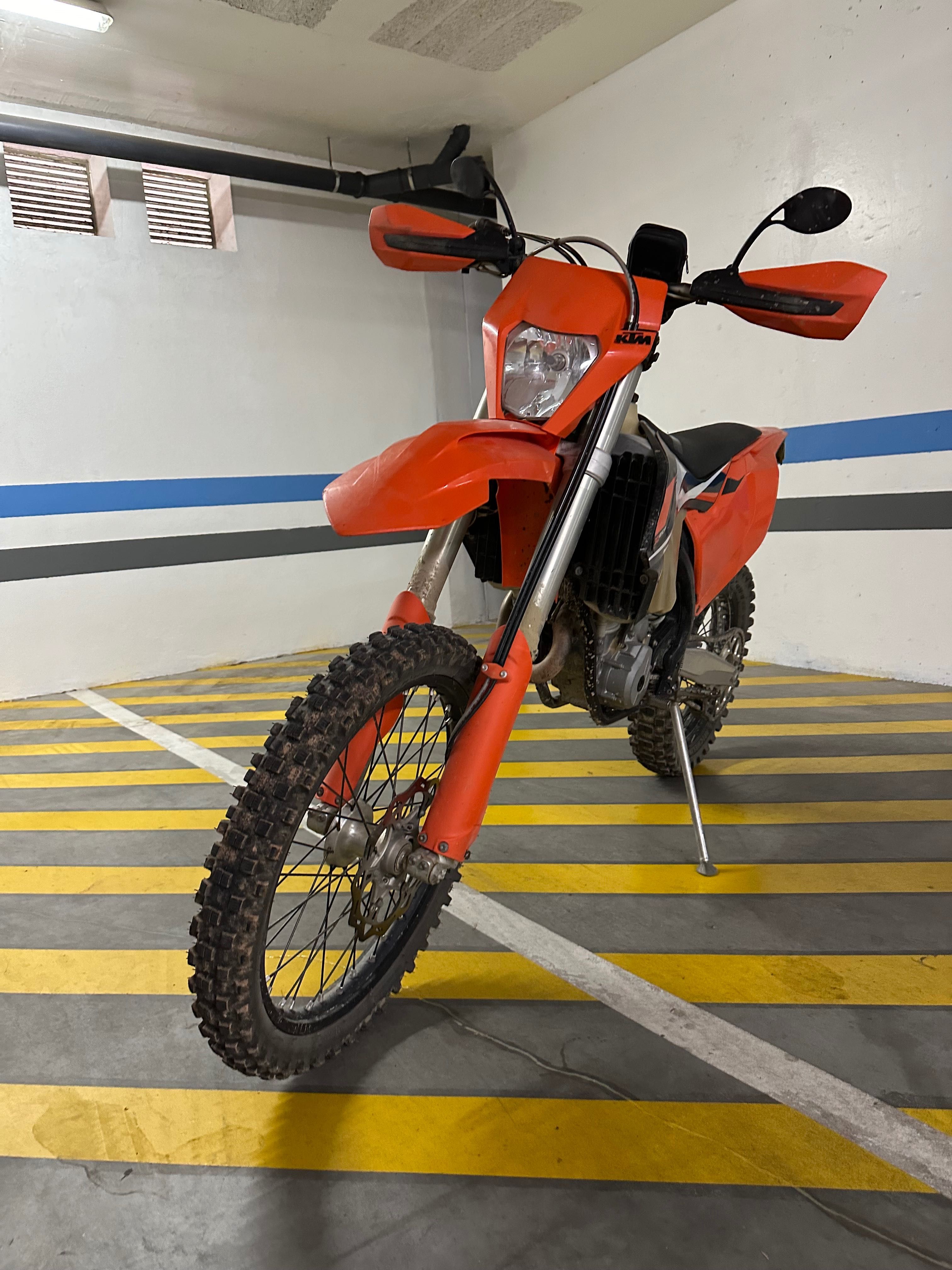 KTM 250 EXC-F MUY017