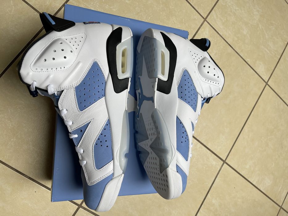 Air Jordan 6 unc blue