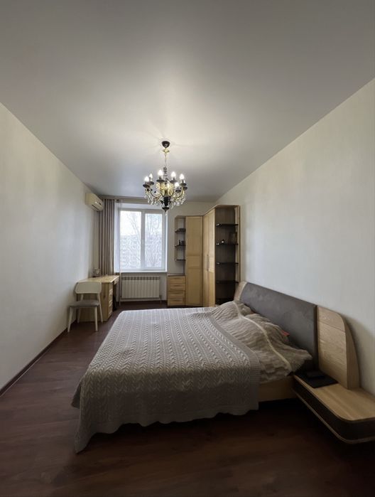 Продам 3-х комнатную квартиру по пр.Аношкина. Ж