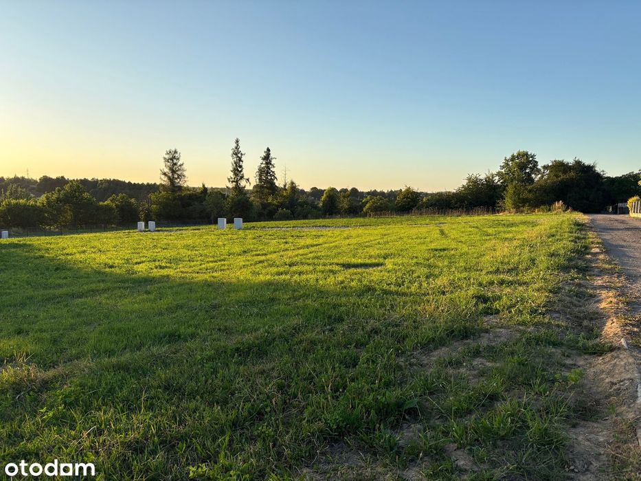 Działki budowlane uzbrojone 10a i 20a