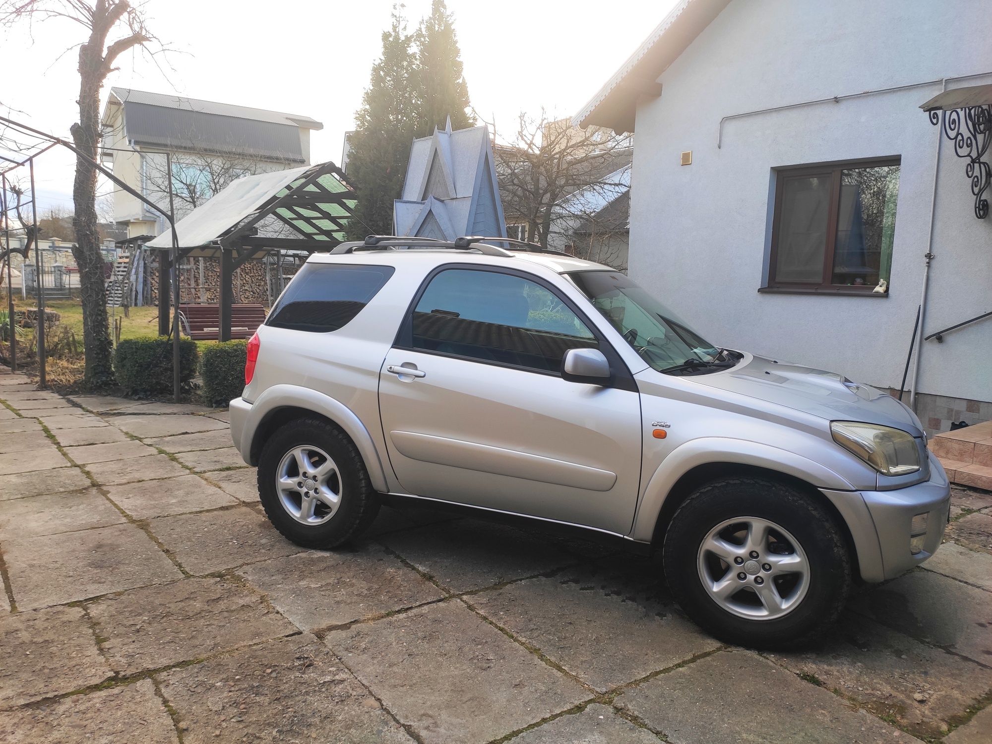 Toyota rav4 - 2 дверна дизель