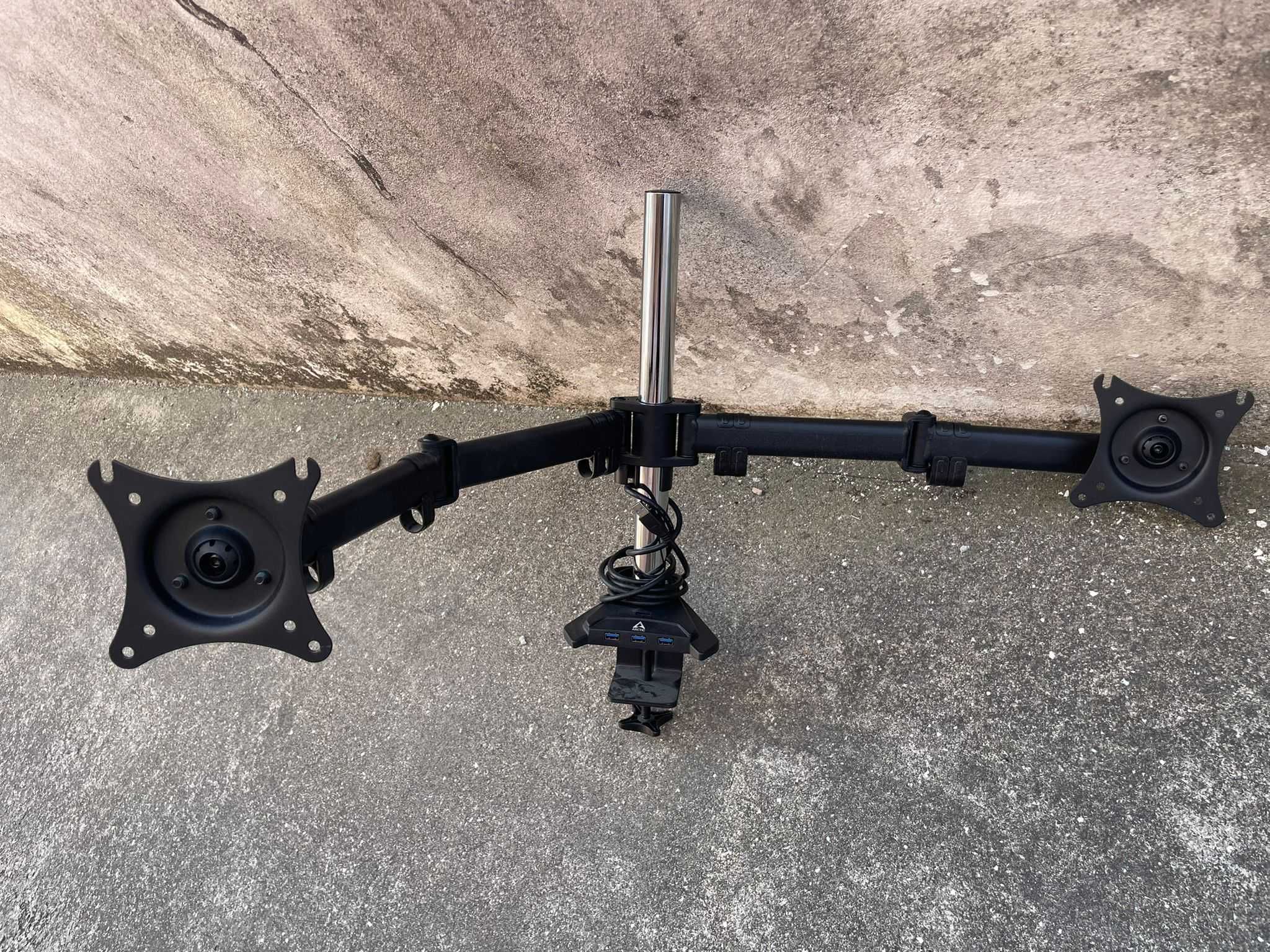 Suporte de Monitor Arctic Z2 Pro (Gen 3) Dual Monitor Arm with USB Hub