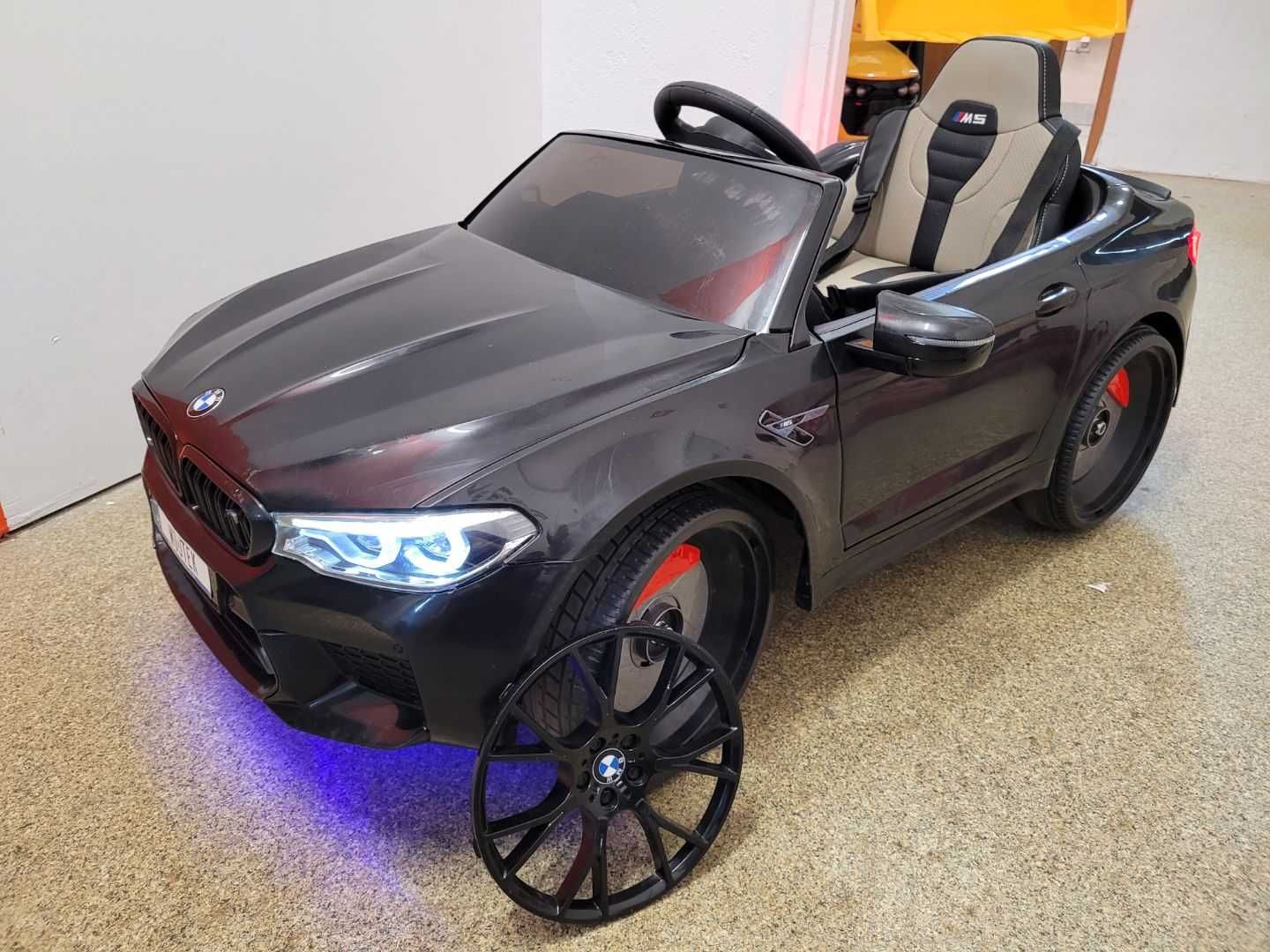 Auto na akumulator BMW M5 DRIFT – używane, ślady użytkowania