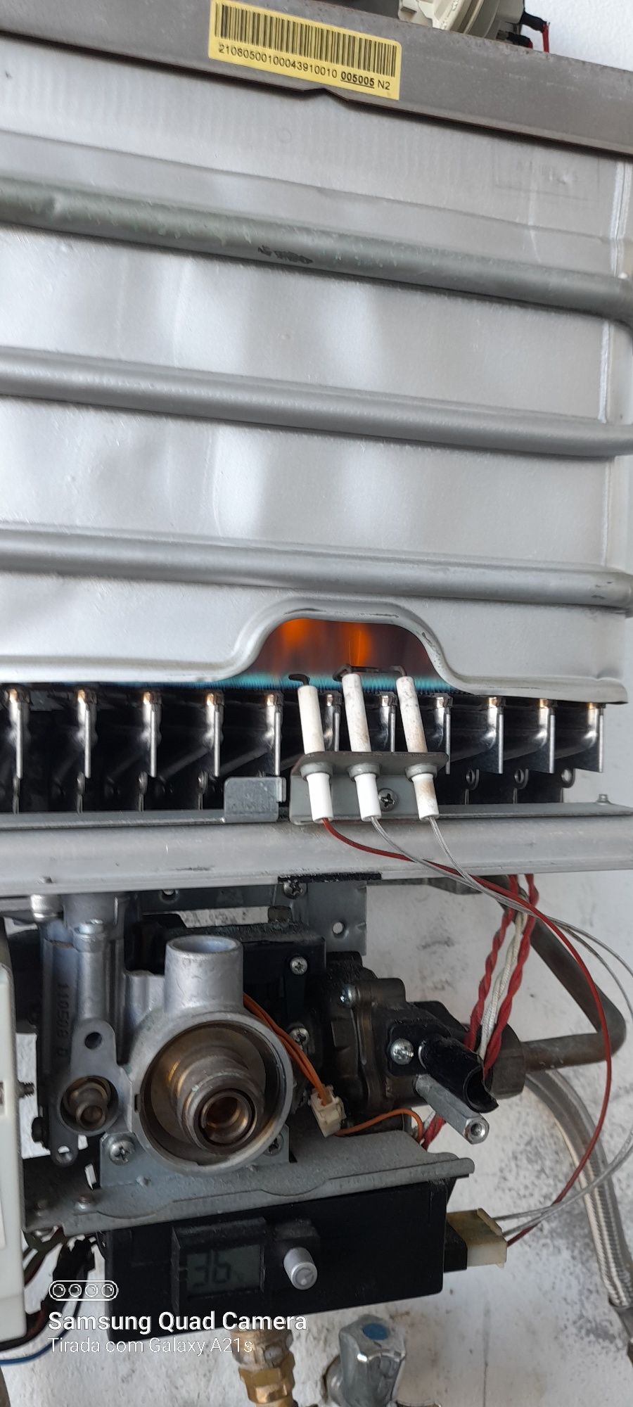 Esquentador inteligente vaillant ventilado