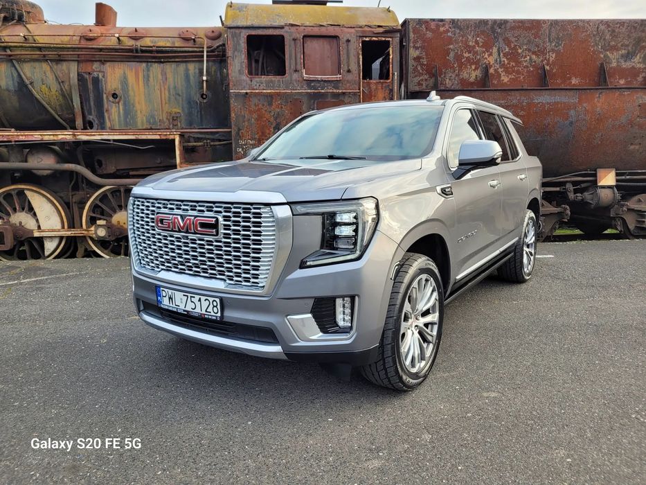 GMC Yukon DENALI 6.2 4x4 robi wrażenie