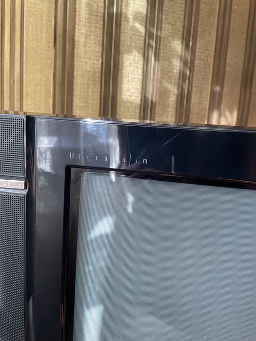 Продам телевизор