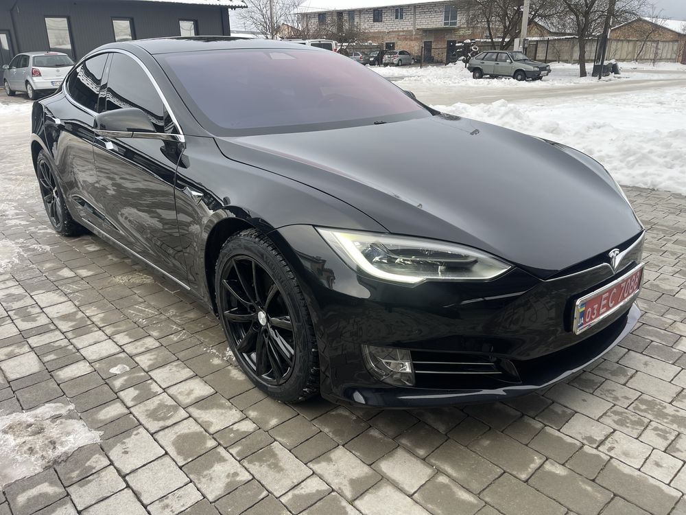 Tesla Model S Evropa