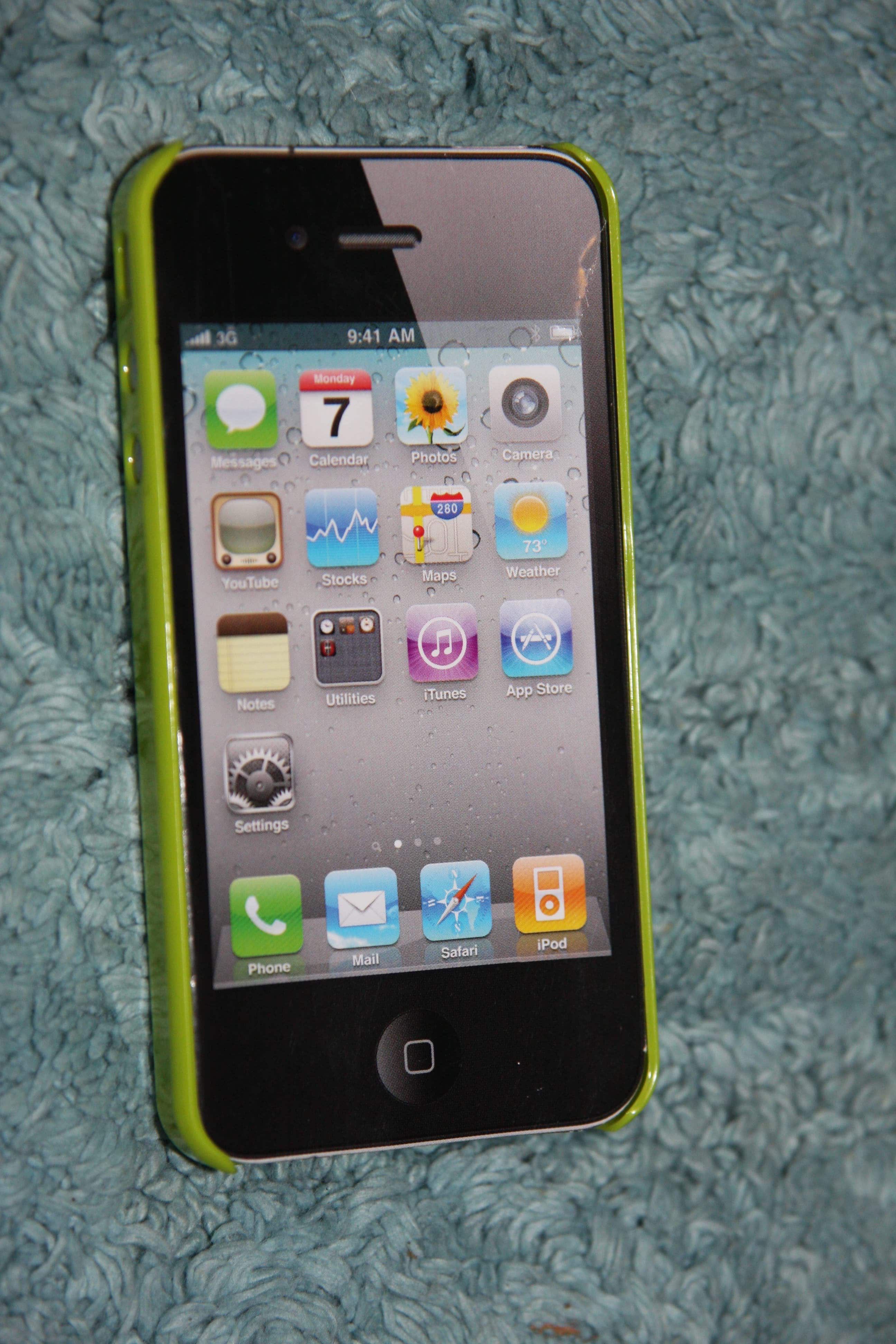 etui iPhone 4/4s plecki plastikowe zieleń świecąca