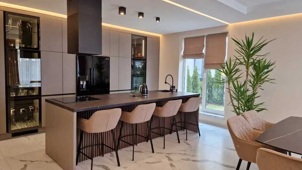 БЕЗ% продам будинок Гореничі 240м2 15хв.до метро Житомирська поруч ліс