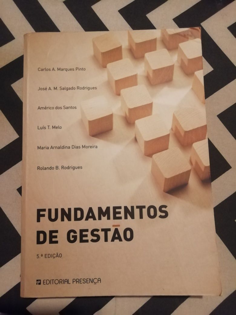 Fundamentos de Gestão - Carlos Pinto