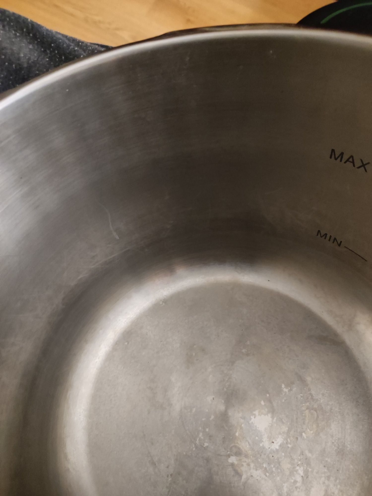 Panela de pressão 6 litros Monix sistema rápido