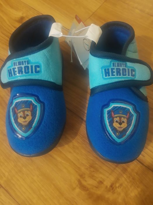 Buty kapcie psi patrol na rzepy rozmiar 27 nowe na topie polecam hit