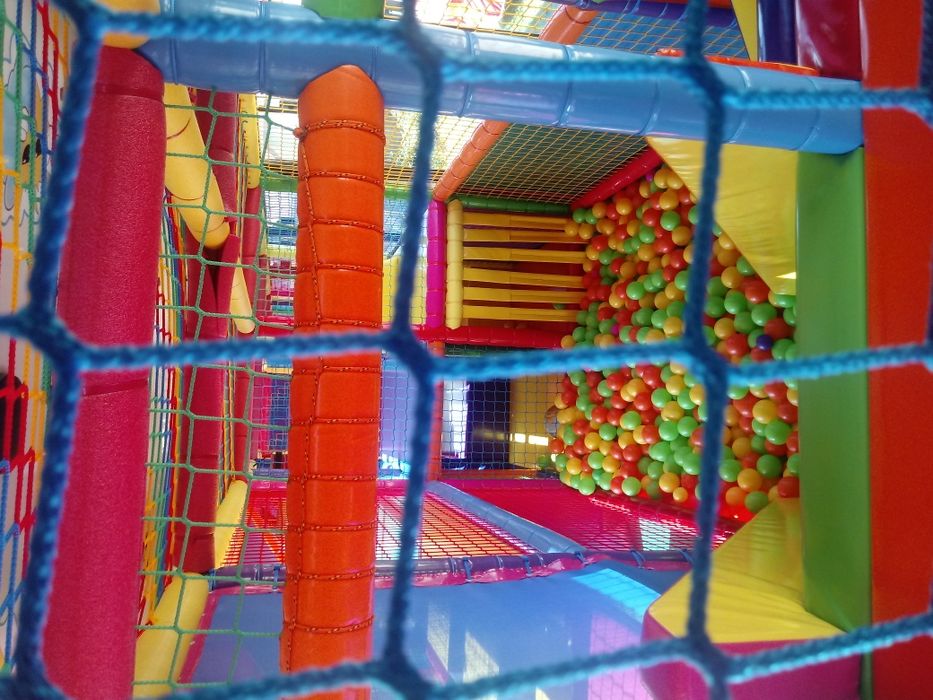 Animator, mobilna sala zabaw w  Autobusie, snowtubing, dmuchańce, wata