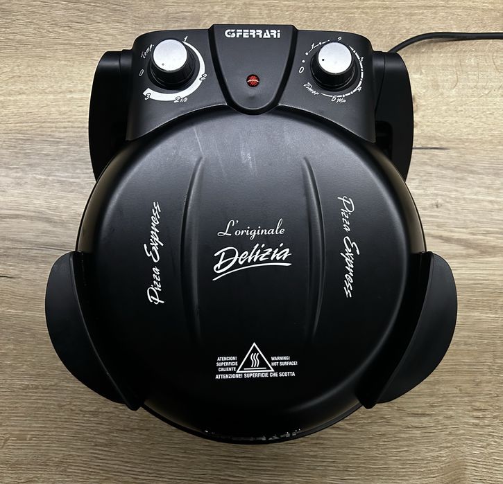 Sprzedam piec do pizzy G3 Ferrari czarny