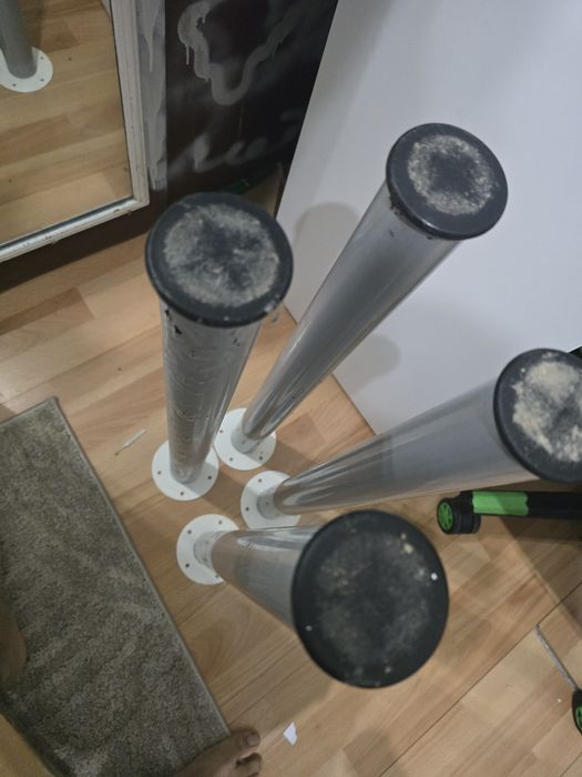 Adils IKEA ( pe do acao para mesa )