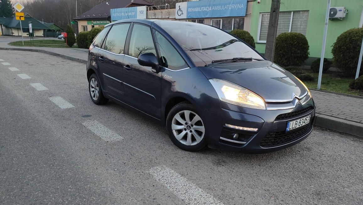 Citroen C4 Picasso 1,6 HDI rok 2011 bardzo ładny