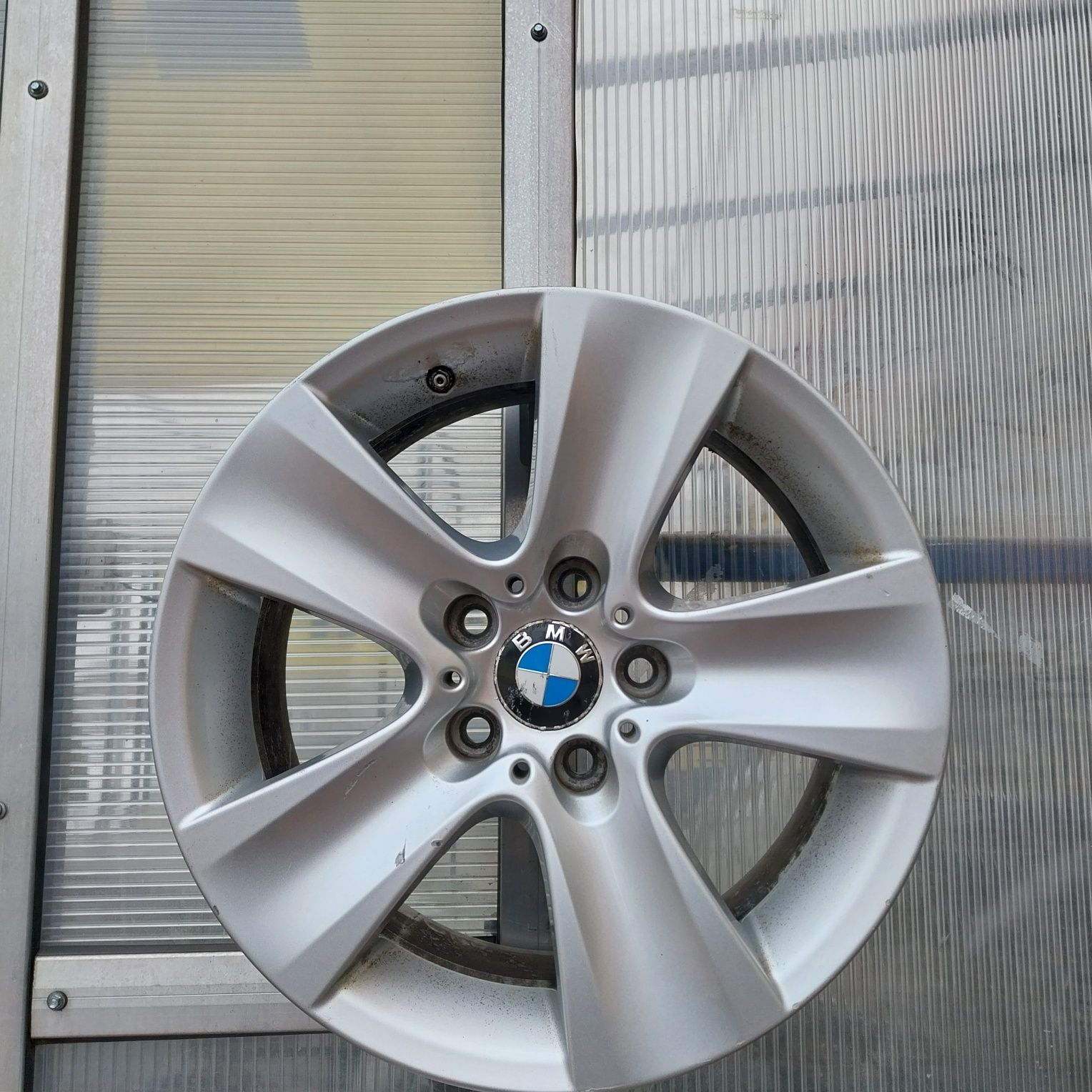 Oryginalne Felgi Aluminiowe BMW R17 5x120 8J ET 30