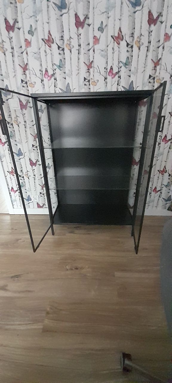 Ikea Rudsta witryna szklana