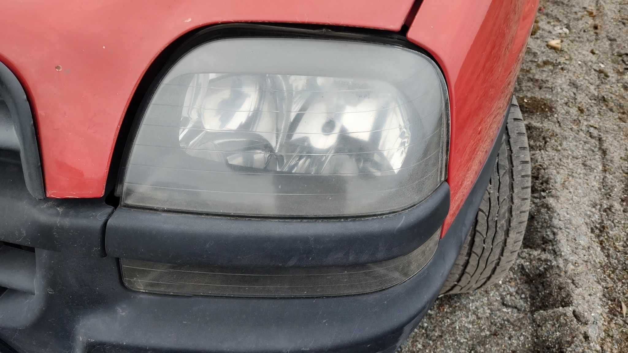 Reflektor lampa lewa przód przednia Doblo eu