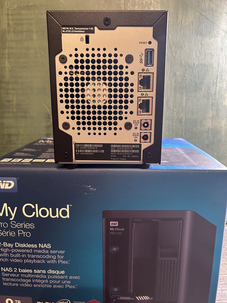 NAS WD My Cloud Pro Series PR2100 в идеальном состоянии