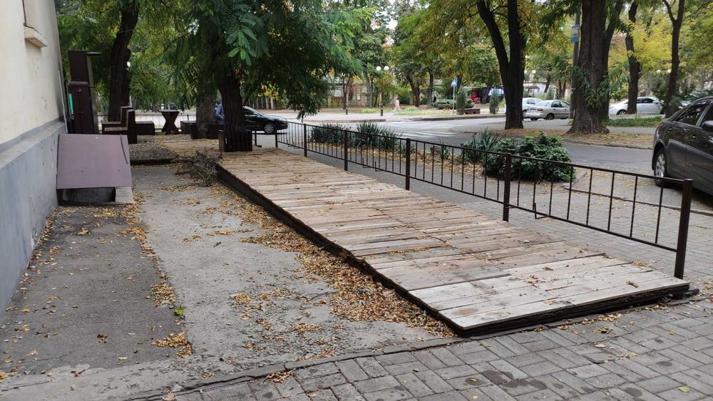 Оренда кафе/бару на бульварі Шевченка