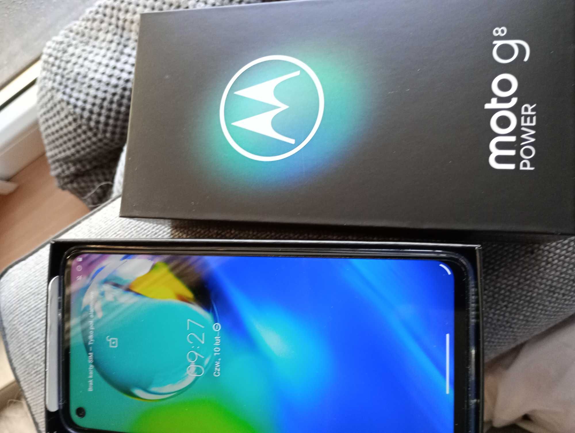 telefon Moto G8 Power 4/64GB mocna bateria stan bdb