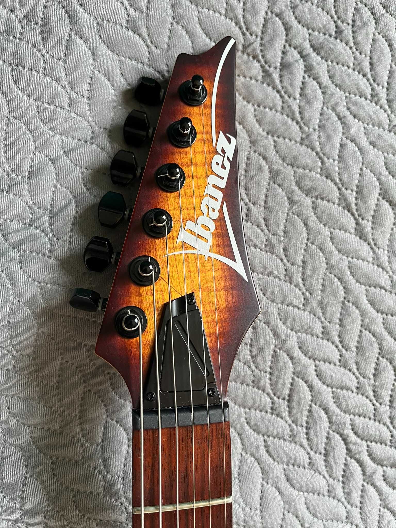 Gitara elektryczna Ibanez RGA42FM