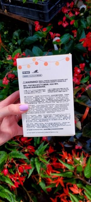 LABUBU zawieszka figurka Have a Seat