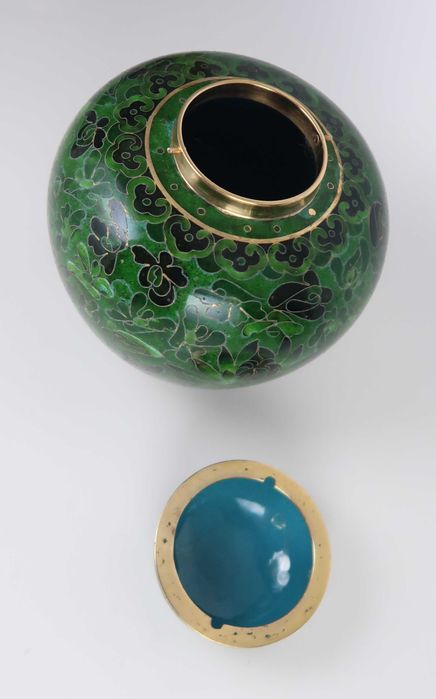 Urna Chinesa em cloisonné verde