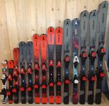 Narty 15 X  Atomic Junior (340 zł/ 65€ netto za parę) pakiet nart
