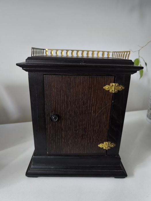 Zegar METRON  - Kapliczka