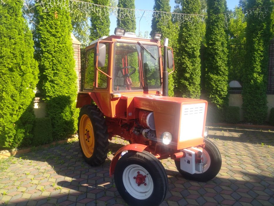 Продам т-25 владимерец.