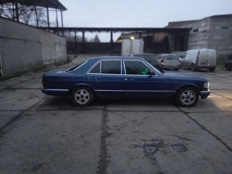 Продам Мерседес w126 шейховоз.
