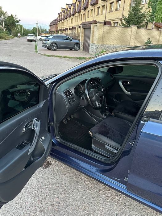 Продам Volkswagen Polo 2012 1.6mpi (газ/бенз)