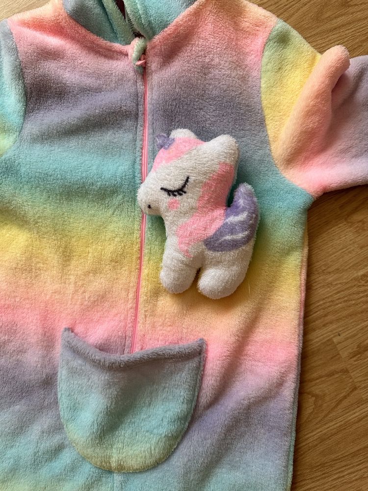 Onesie kombinezon jednorozec H&M 122/128 sliczny