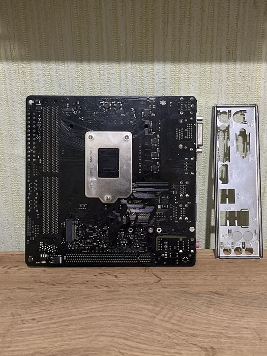 16gb DDR4, Gigabyte H310N mini-ITX материнка, ігровий комплект