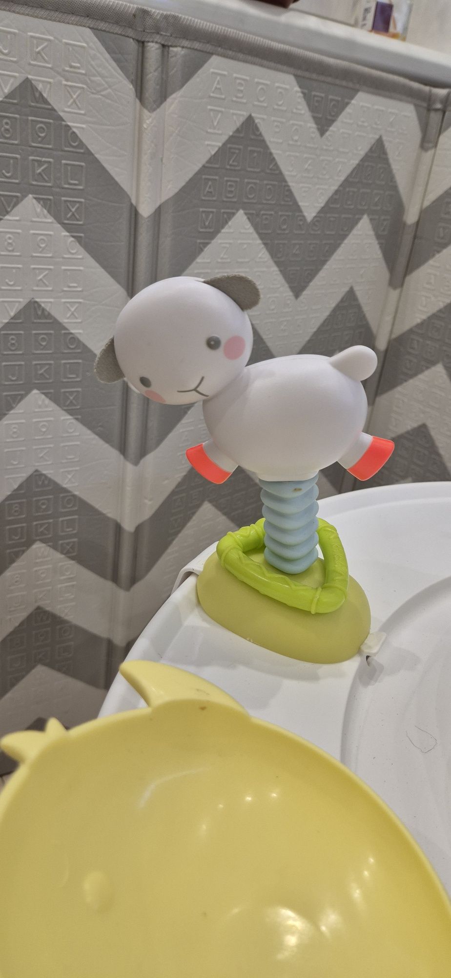 Розвиваючий центр Skip Hop