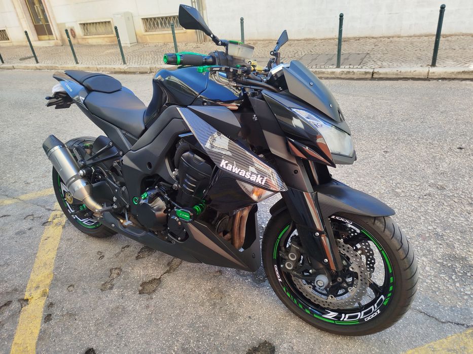 Kawasaki z1000 ano 2011