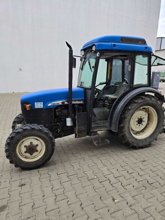 New Holland TN65N Sadowniczy