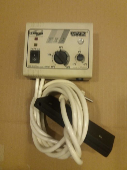 naścienne elektryczne listwy grzewcze  90 watowe tylko od 39 zł