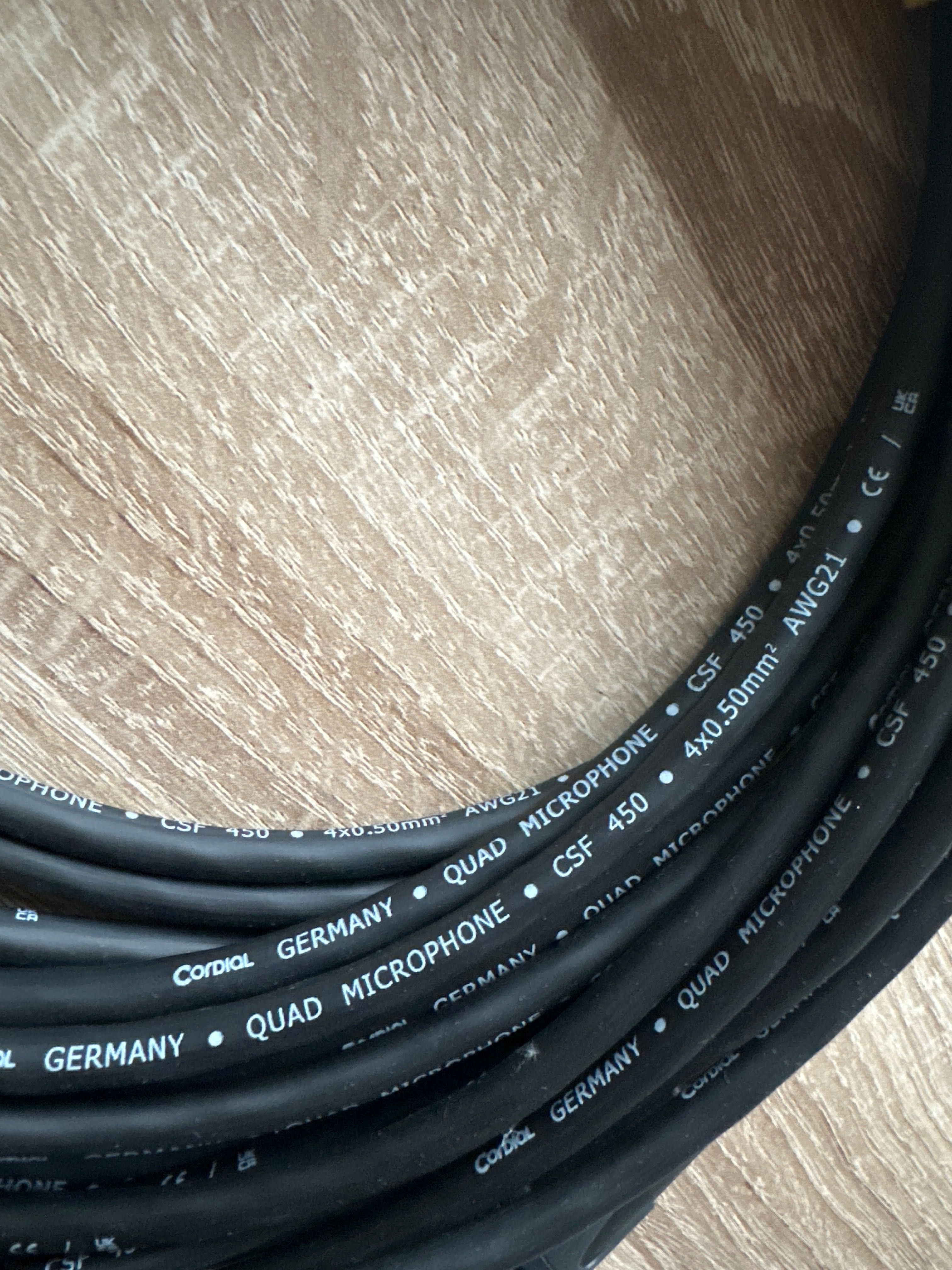 Kabel mikrofonowy Cordial Quad CSF 450 - 10metr Neutrik , sztuk 2