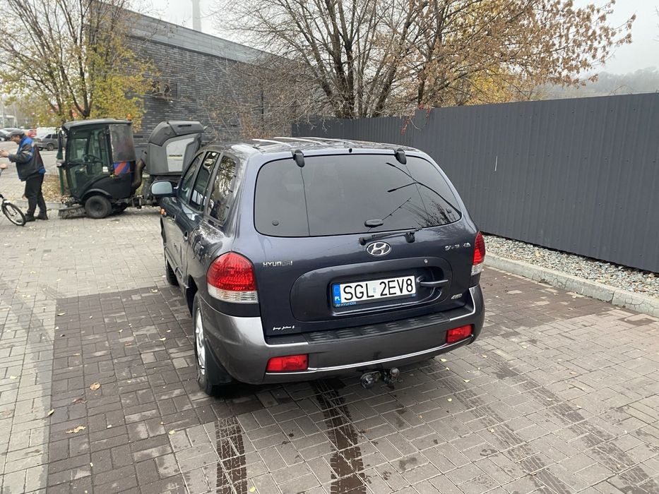 Продам Hyundai Santa Fe