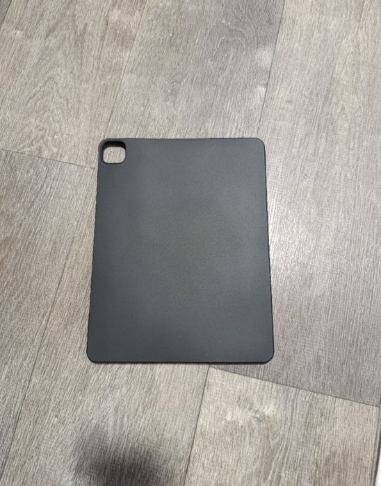 Продам новий чехол на iPad Pro 12-9 inch