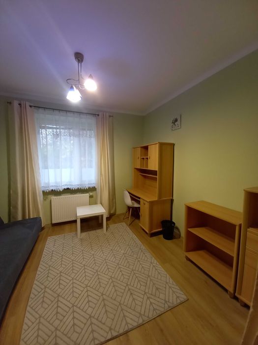 Do wynajęcia M3 46m2 parter, rozkładowe 2 pokoje, os. Stoki