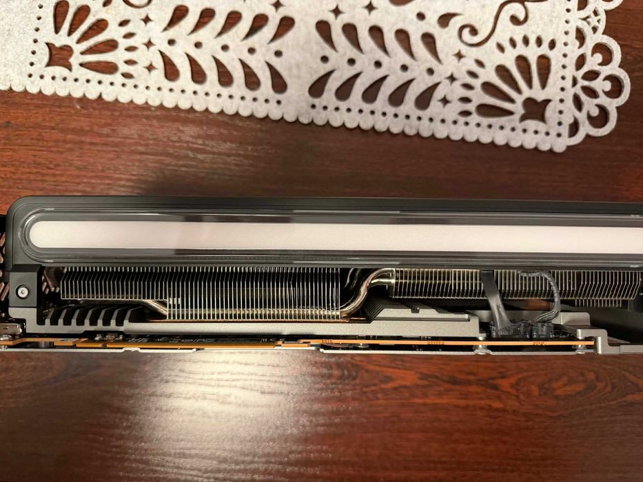 Sapphire Radeon RX 7900 XT Nitro+ 20GB Vapor-X GDDR6 OC